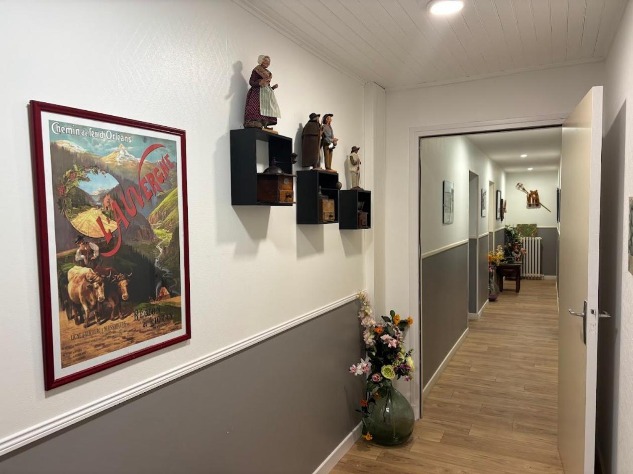 Junhac Auberge De La Normandie מראה חיצוני תמונה